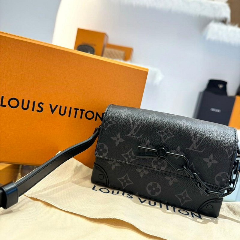 *SHIHNA名牌精品* LV M81783 Steamer隨身錢包 斜背包-0