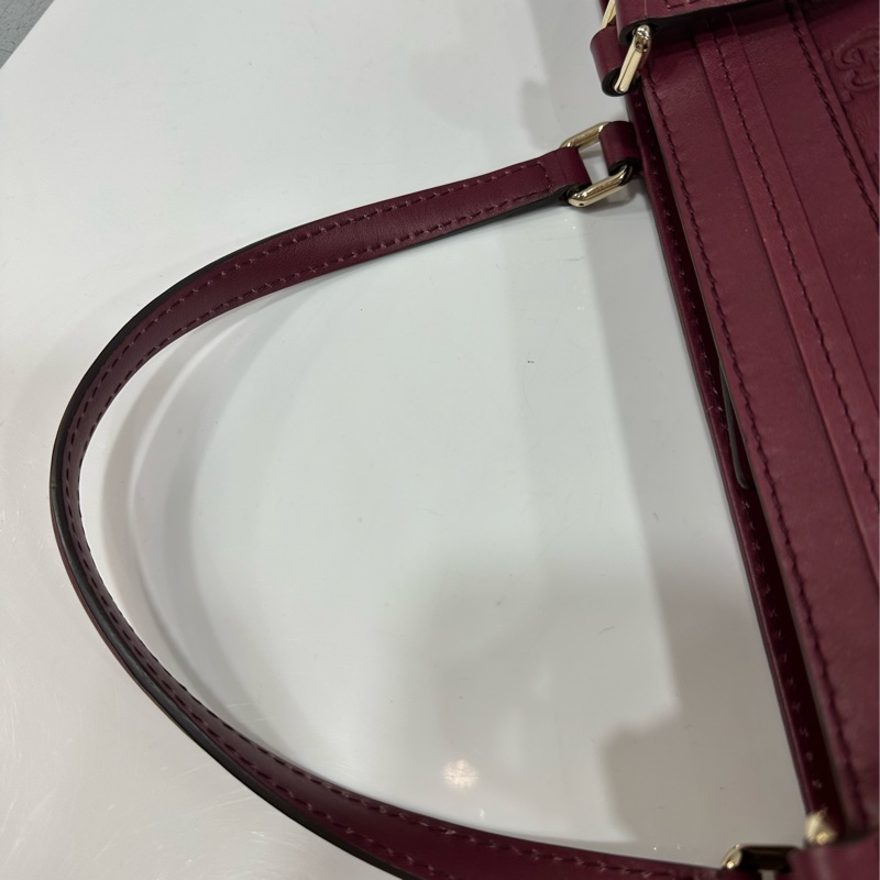 Gucci 257061 豬肝紅牛皮金釦手提包 肩背包-20