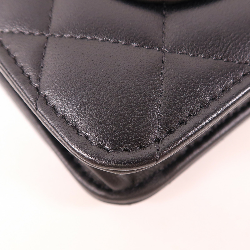 CHANEL 羊皮皮革WOC Wallet On Chain銀扣鏈帶肩背袋-14