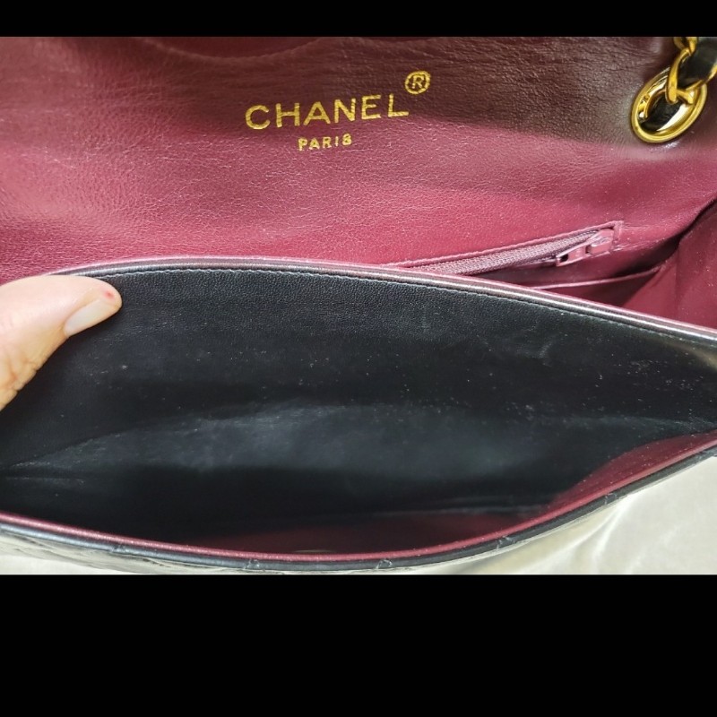 Chanel vintage 巴黎限定黑色小羊皮掀蓋包 菱格紋肩包 古董包 雙色扣 香奈兒-16