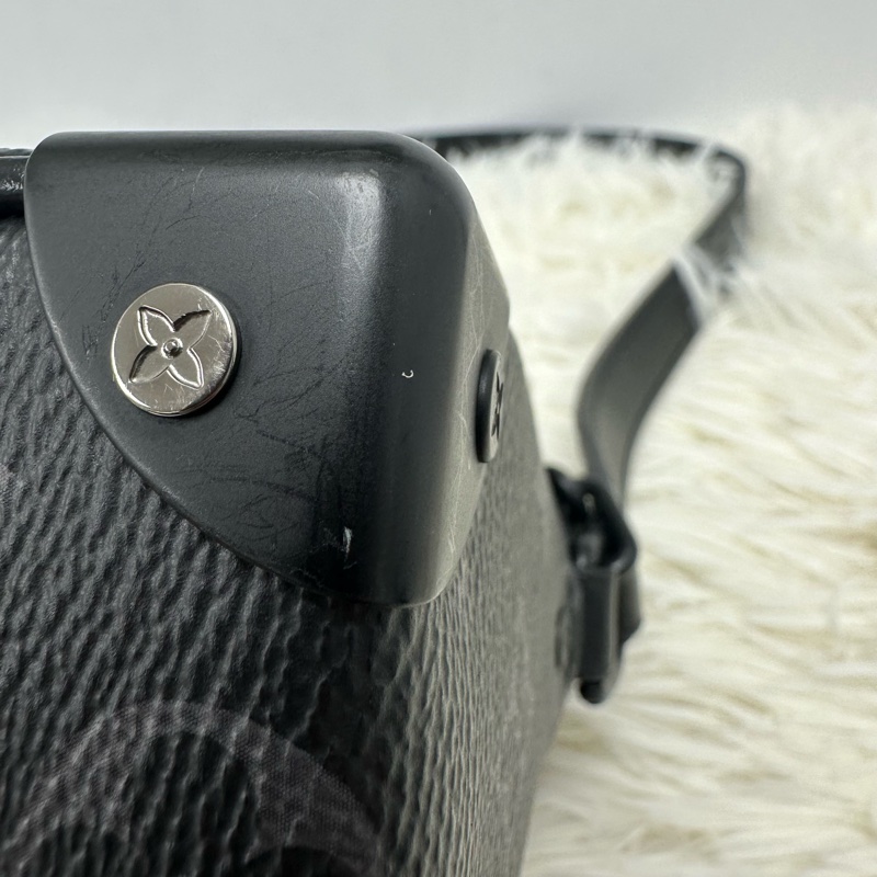 LV Mini Soft truck 黑色老花 斜肩包 2023年-6
