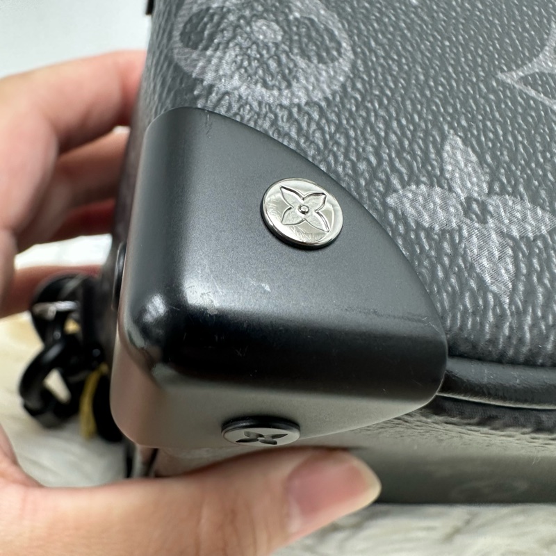 LV Mini Soft truck 黑色老花 斜肩包 2023年-11