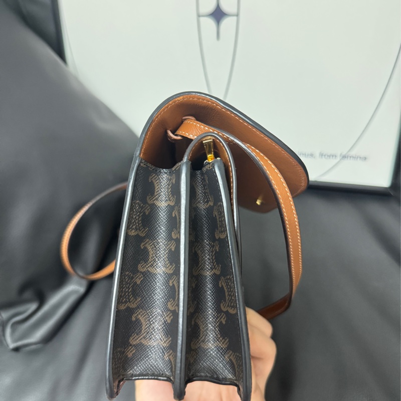 Celine 相機信封包😝超大容量-2