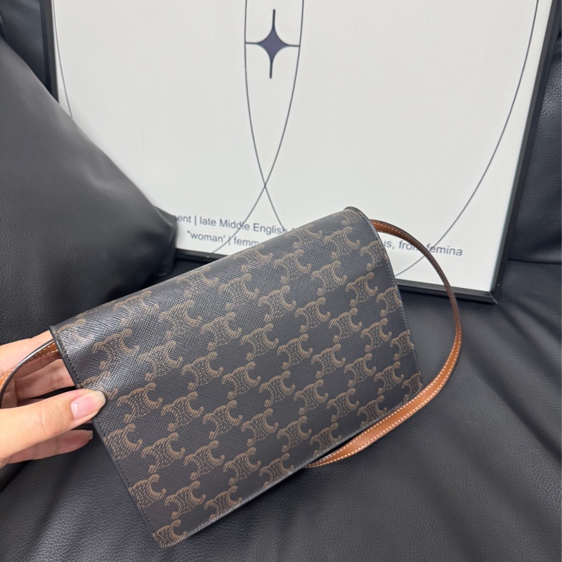 Celine 相機信封包😝超大容量-6
