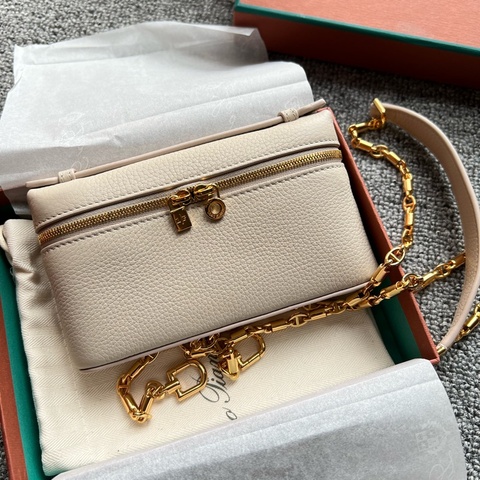 Loro Piana Extra Pocket Mini Pouch L15