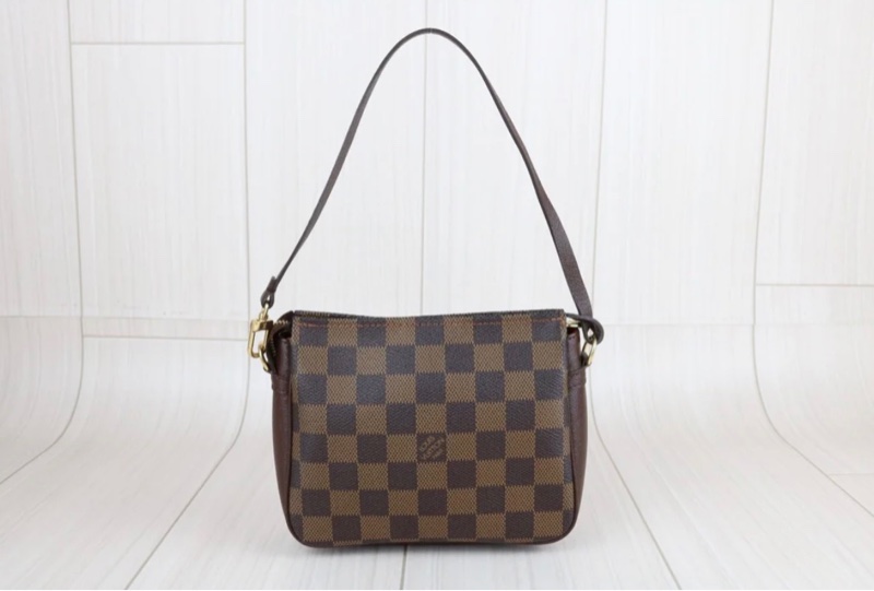 「JL精品代購」98新LV 棋盤格 小麻將包-7