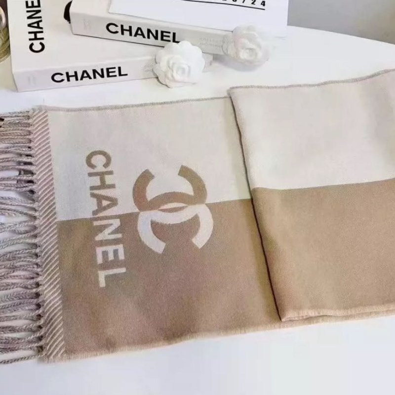 Chanel 24B 圍巾 淺米拼色 184 x34cm 100%綿羊毛-1