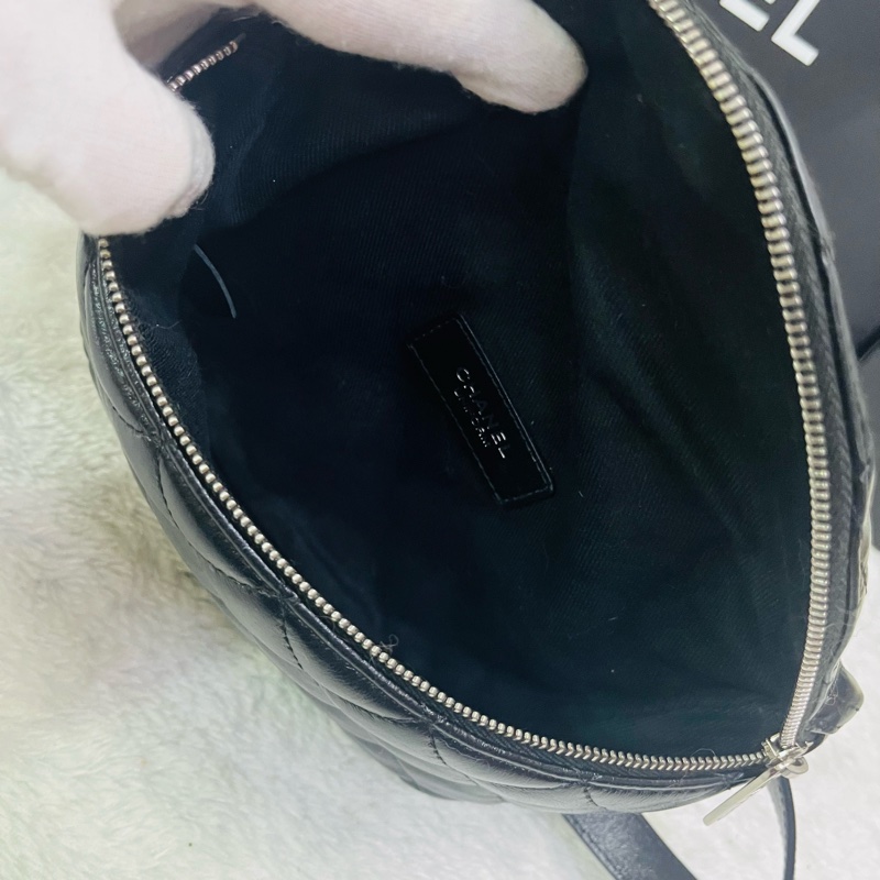 CHANEL 香奈兒超夯櫃姐腰包 員工包 胸口包(黑色)-37