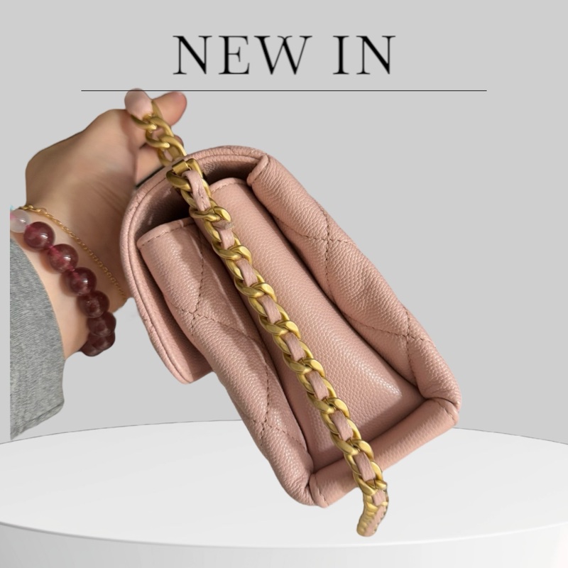 Chanel Caviar Carry me mini粉紅金扣-4