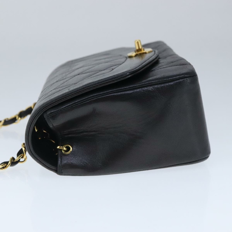 【日本直送】香奈兒 Diana 22 鏈條單肩包 小羊皮 黑金 CC 正品 PP029V-3