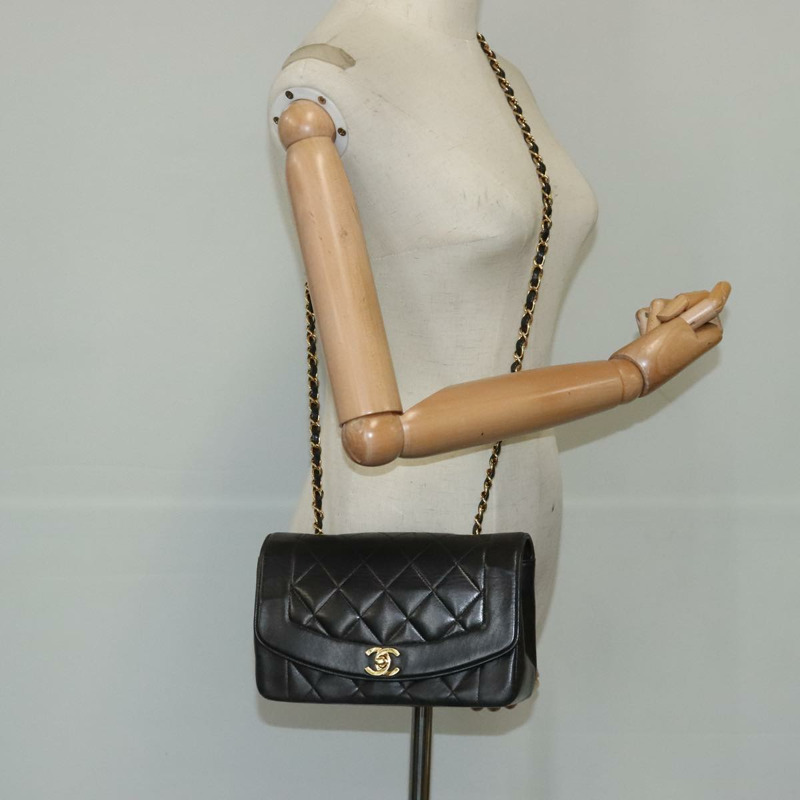 【日本直送】香奈兒 Diana 22 鏈條單肩包 小羊皮 黑金 CC 正品 PP029V-22