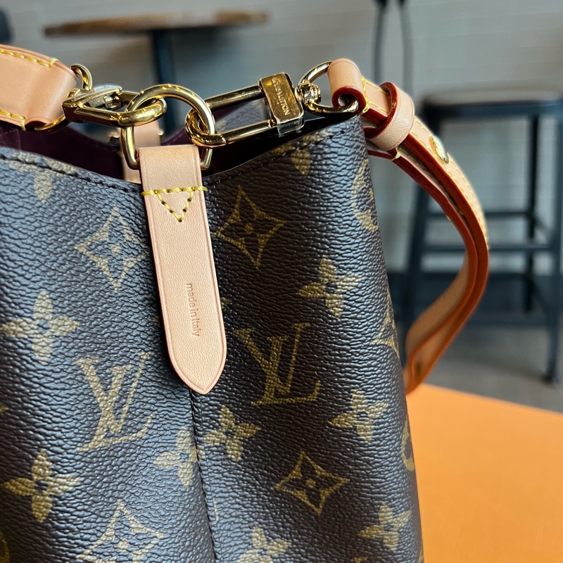 📢 全新 讓亞洲女孩愛不釋手的斷貨王❤️Louis Vuitton Néonoé BB新款老花水桶包晶片款 正品-5