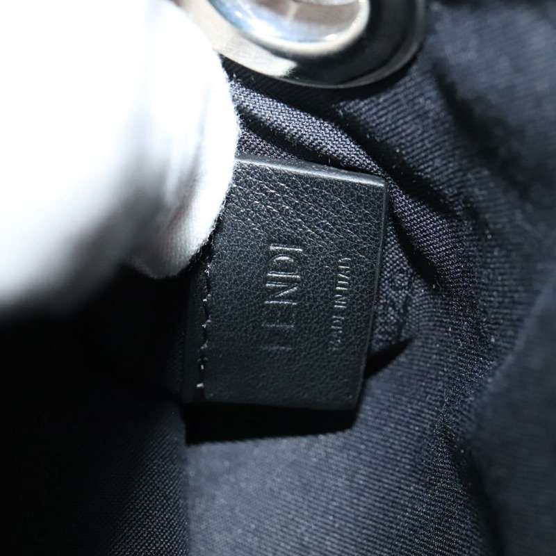 【日本直送】FENDI 三件式手拿包 皮革 黑色 正品 110887V-26