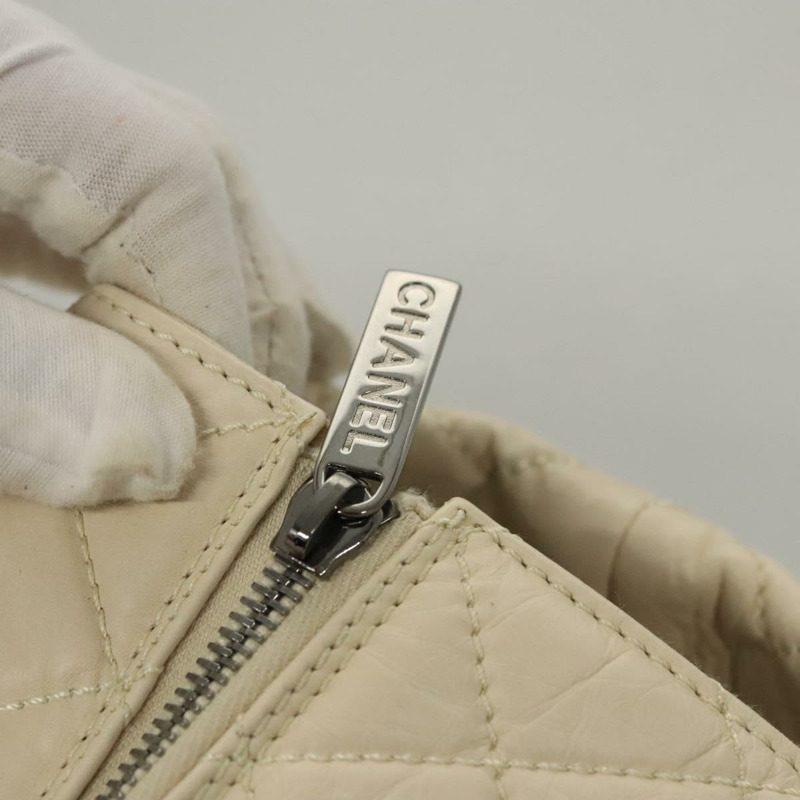 【日本直送】香奈兒 Matelasse 手提包 皮革 米色 CC 正品 bs24070V-17