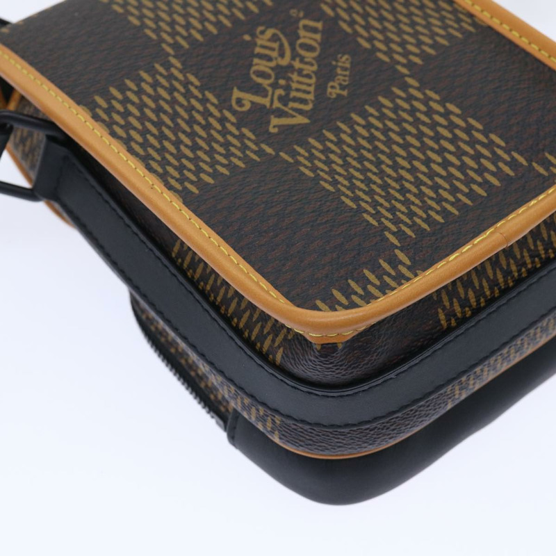 【日本直送】路易威登 Damier Ebene Giant LVxNIGO 亞馬遜郵差包 N40357 正品 49475SM-17