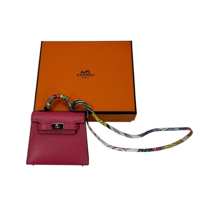 全新Hermès Kelly Twilly Tadelak 手袋掛飾-2