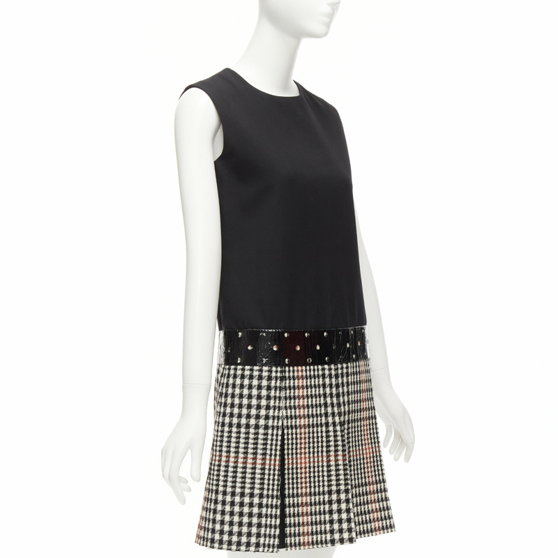 YVES SAINT LAURENT 2011 Runway wool black houndstooth fit flare dress FR36 S-2