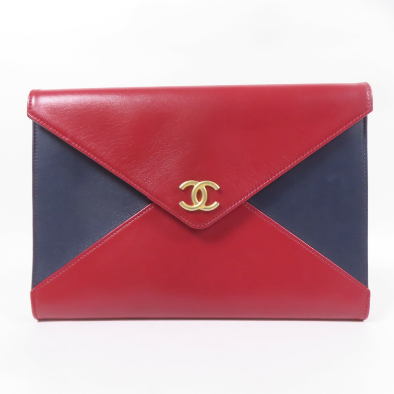 CHANEL 皮革Clutch Bag金扣手拿包-0