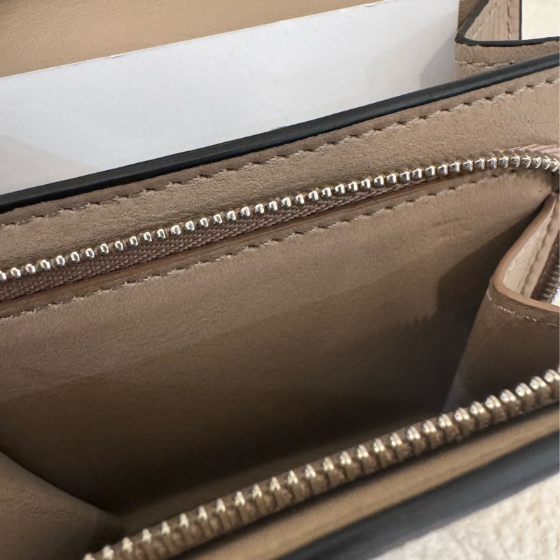 Loewe大象灰銀logo釦式短夾-15