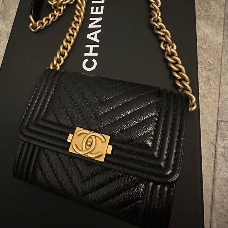 Chanel boy 皮夾鏈包-2