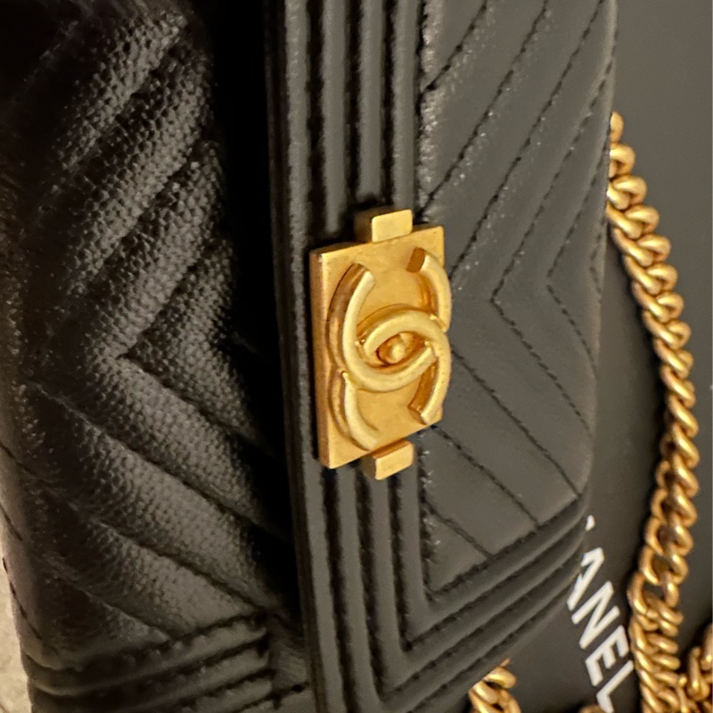 Chanel boy 皮夾鏈包-4