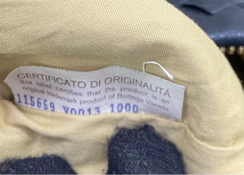 Bottega Veneta  handbag-16