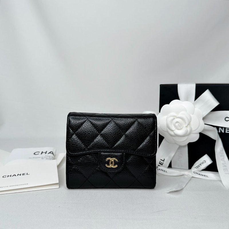 CHANEL 經典荔枝牛三折短夾-0