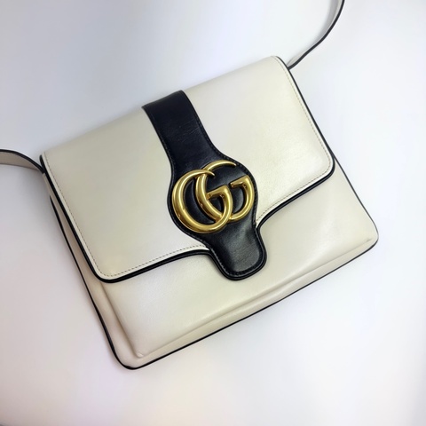 GUCCI斜背包