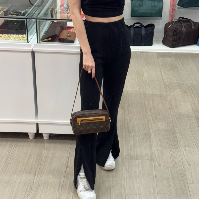 Louis Vuitton 小號開口笑腋下包-4