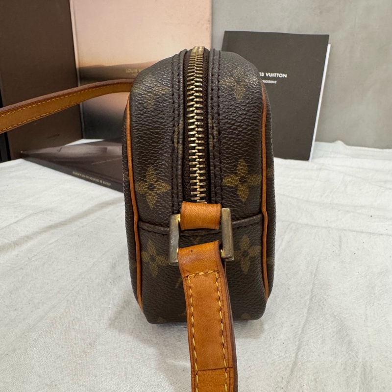 Louis Vuitton 小號開口笑腋下包-5