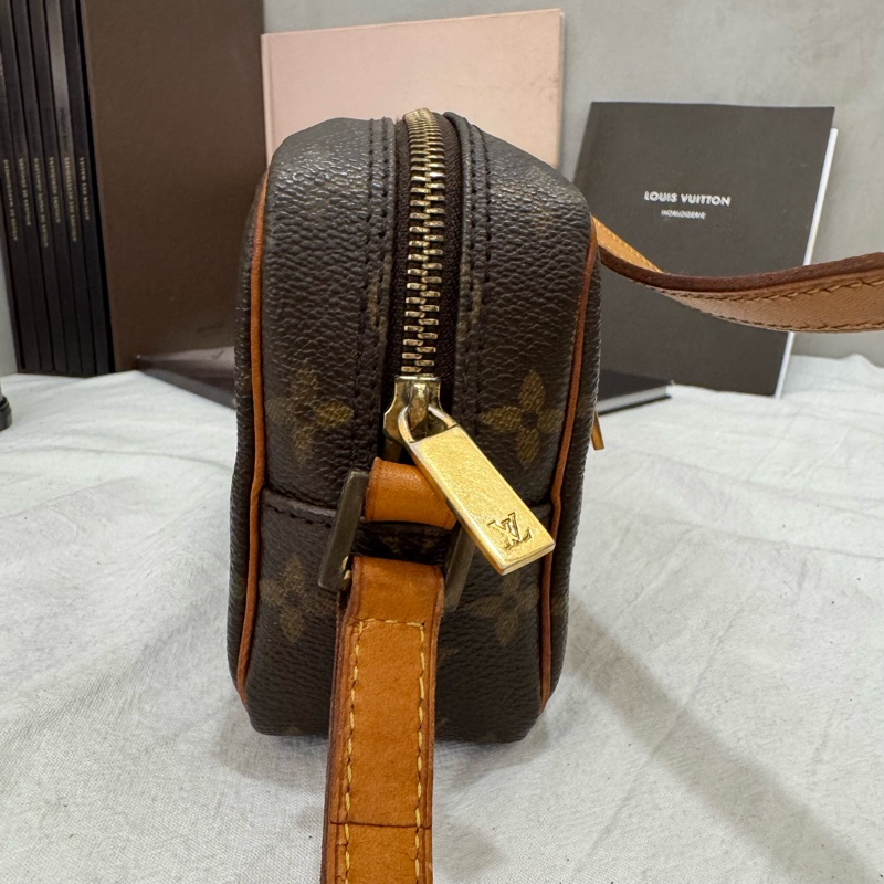 Louis Vuitton 小號開口笑腋下包-6