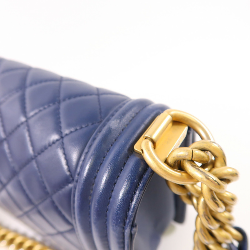 CHANEL 羊皮皮革Boy 25cm金扣鏈帶肩背袋-19