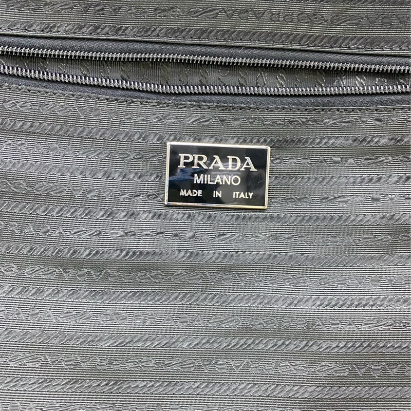 Prada-16