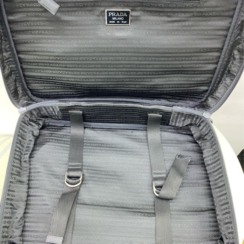 Prada-20