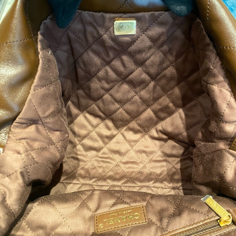 CHANEL 22bag垃圾袋 巧克力色-11