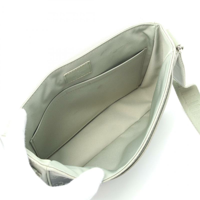 LOUIS VUITTON District PM NV3 Monogram Gradient 單肩包 M11593 PVC 塗層帆布皮革卡其色二手男款-2