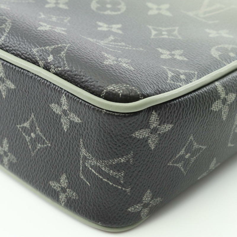 LOUIS VUITTON District PM NV3 Monogram Gradient 單肩包 M11593 PVC 塗層帆布皮革卡其色二手男款-5