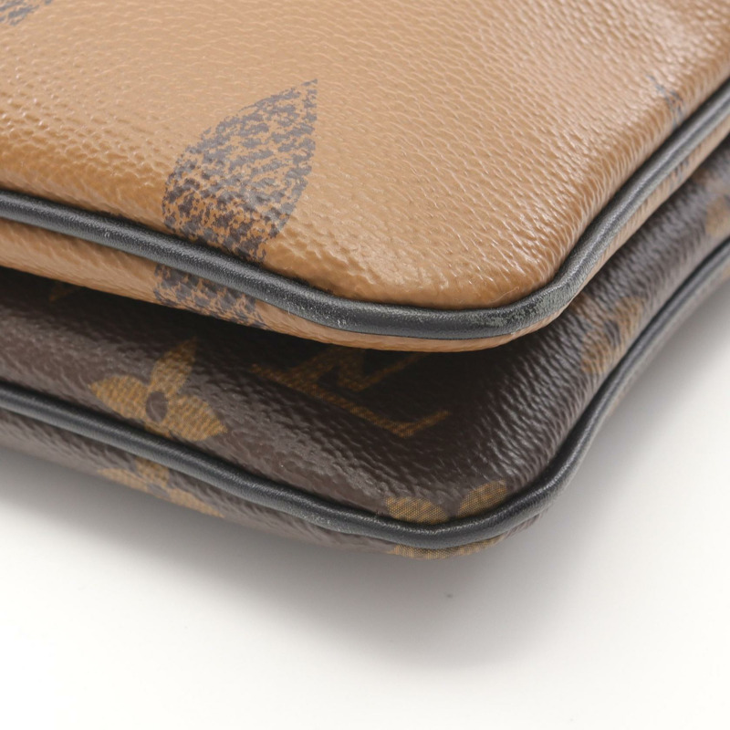 LOUIS VUITTON Pochette 雙拉鍊單肩斜背包 M69203 Monogram Giant-6