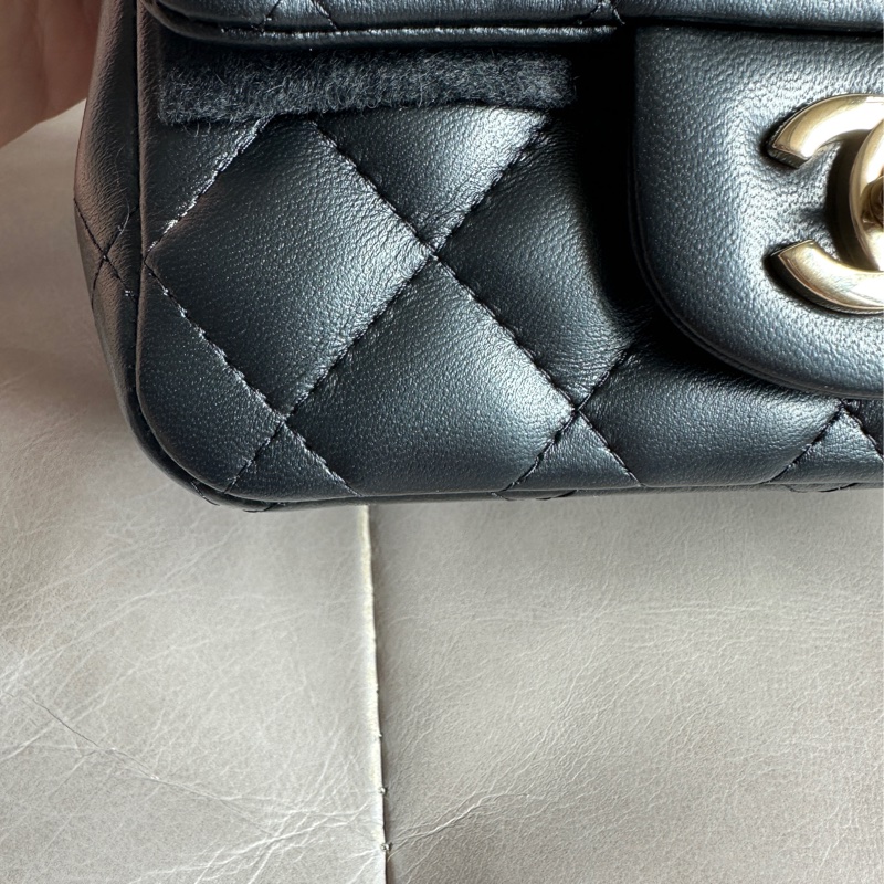 香奈兒黑金方胖子cf17-5