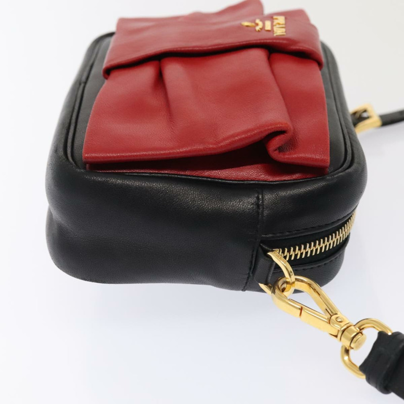 【日本直送】PRADA 單肩包 皮革 紅色 黑金色 正品 89601-2