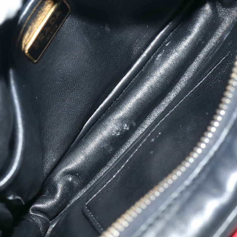 【日本直送】PRADA 單肩包 皮革 紅色 黑金色 正品 89601-9