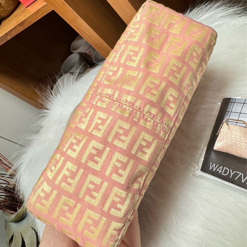 Fendi 法棍包 腋下包-6