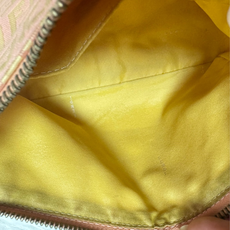 Fendi 法棍包 腋下包-14