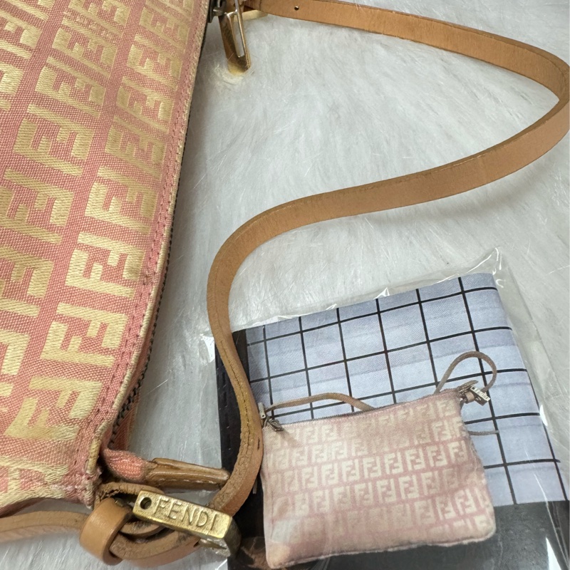 Fendi 法棍包 腋下包-21