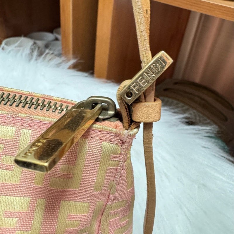 Fendi 法棍包 腋下包-24