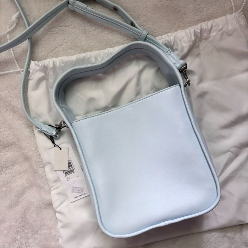 Calvin Klein Jeans CK Block 水桶包 單肩包(藍色)-1