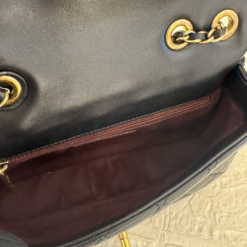 Chanel黑羊皮復古口蓋包20cm-6