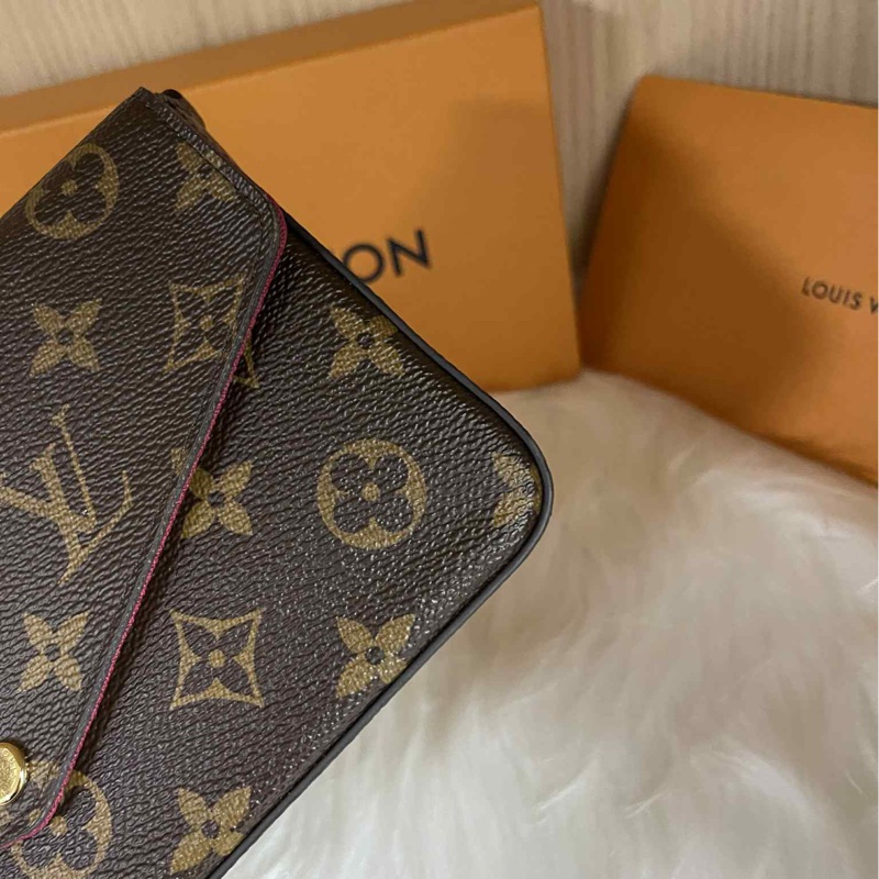 Lv 三合一 鏈包-7