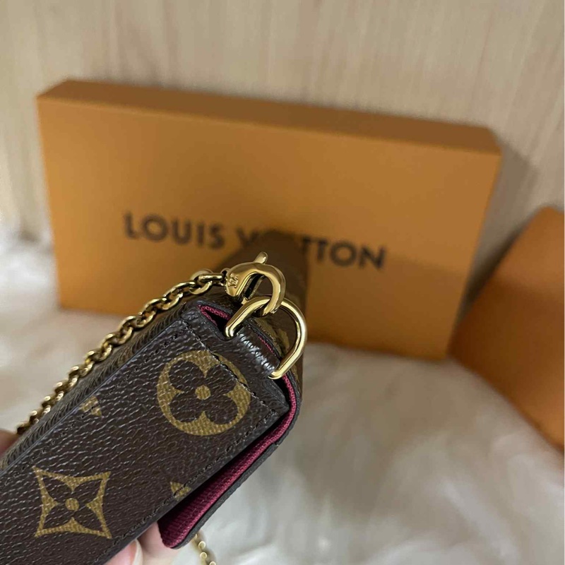 Lv 三合一 鏈包-13