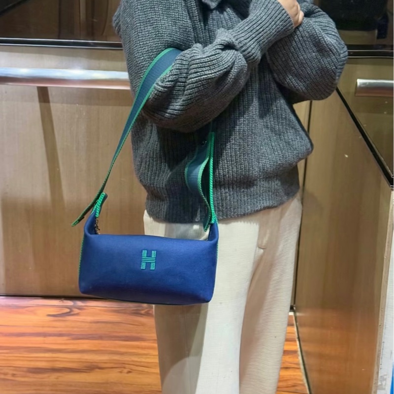 HERMES 愛馬仕飯盒包(深藍色)-3